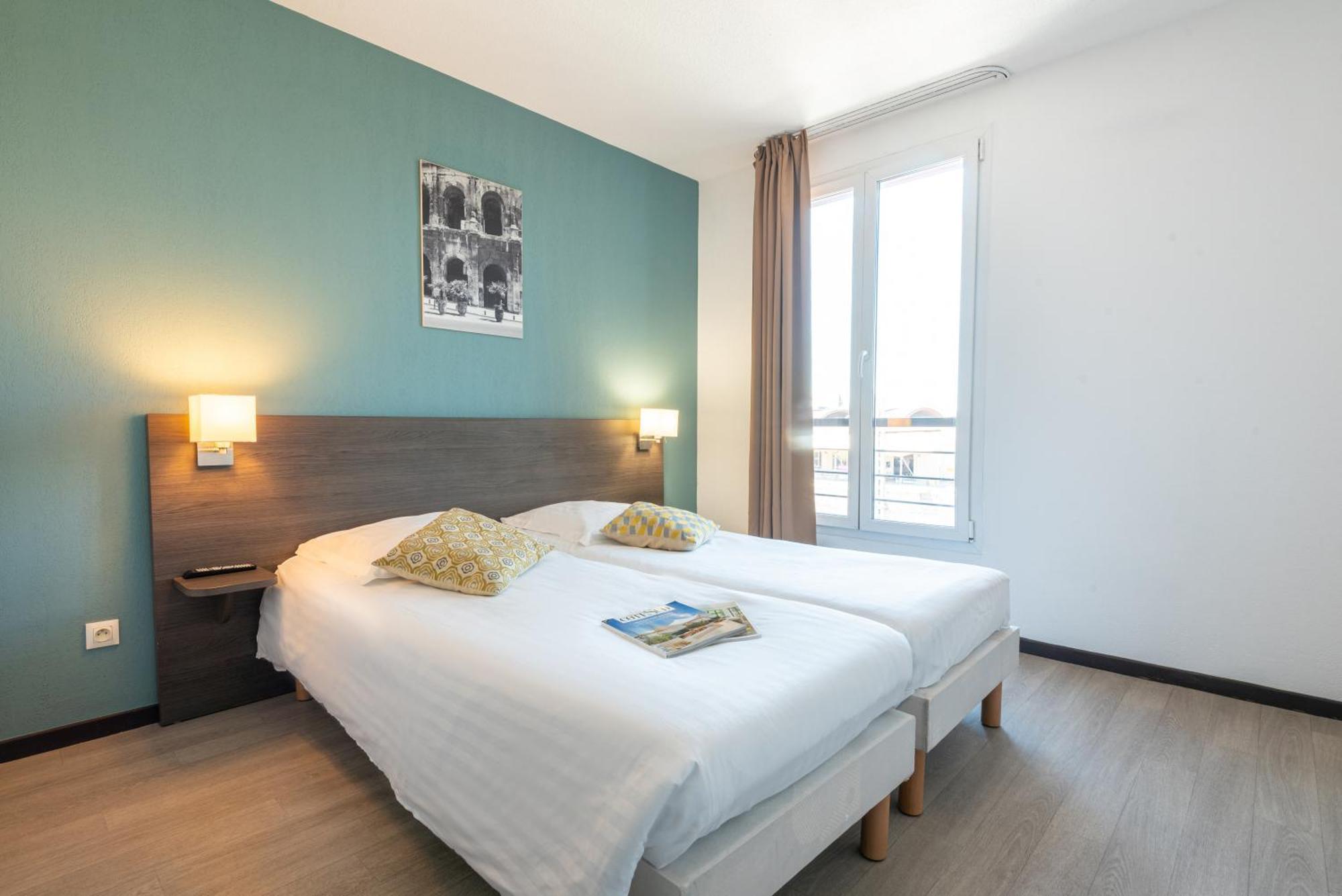 Comfort Aparthotel Nimes Centre Exterior photo