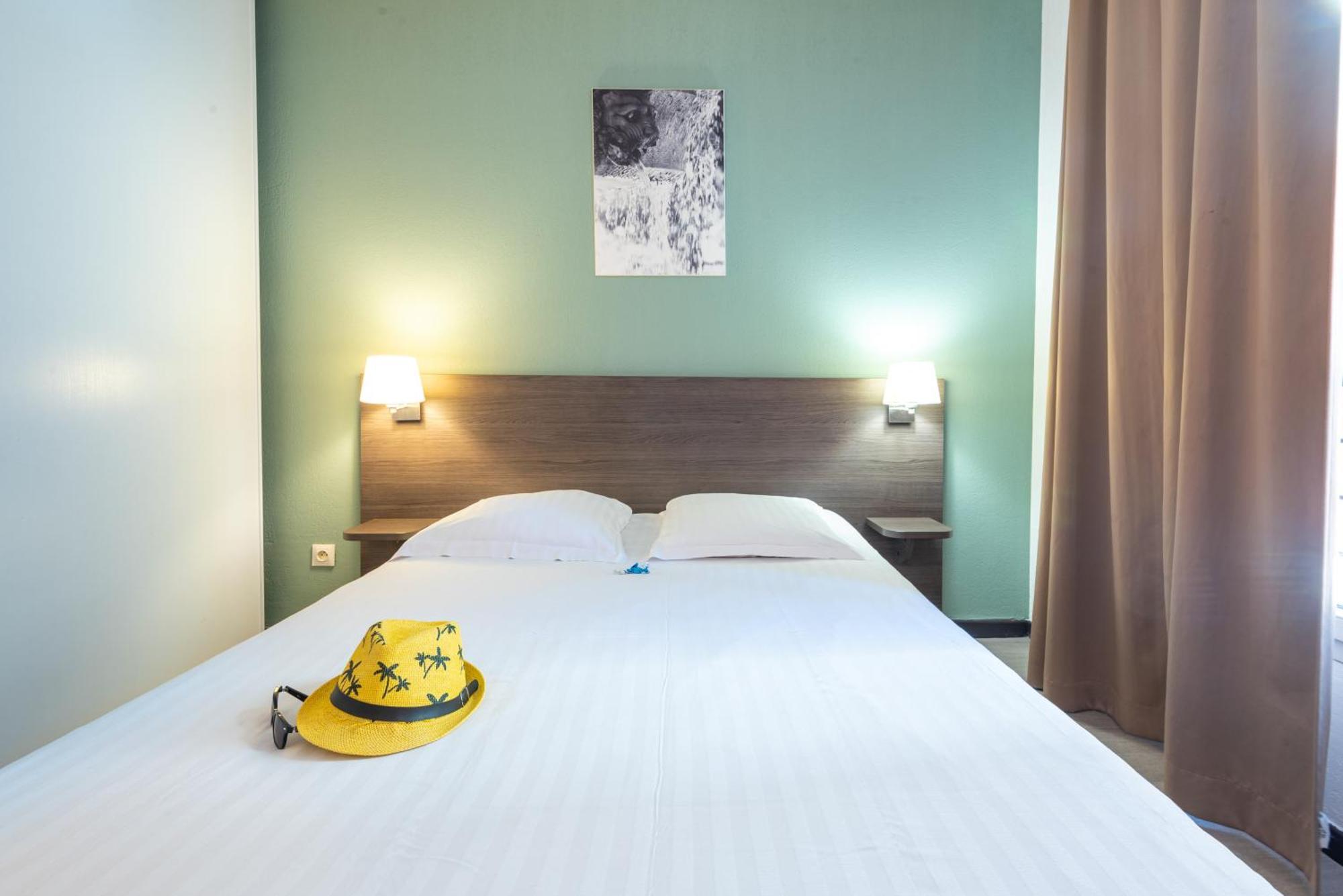 Comfort Aparthotel Nimes Centre Exterior photo