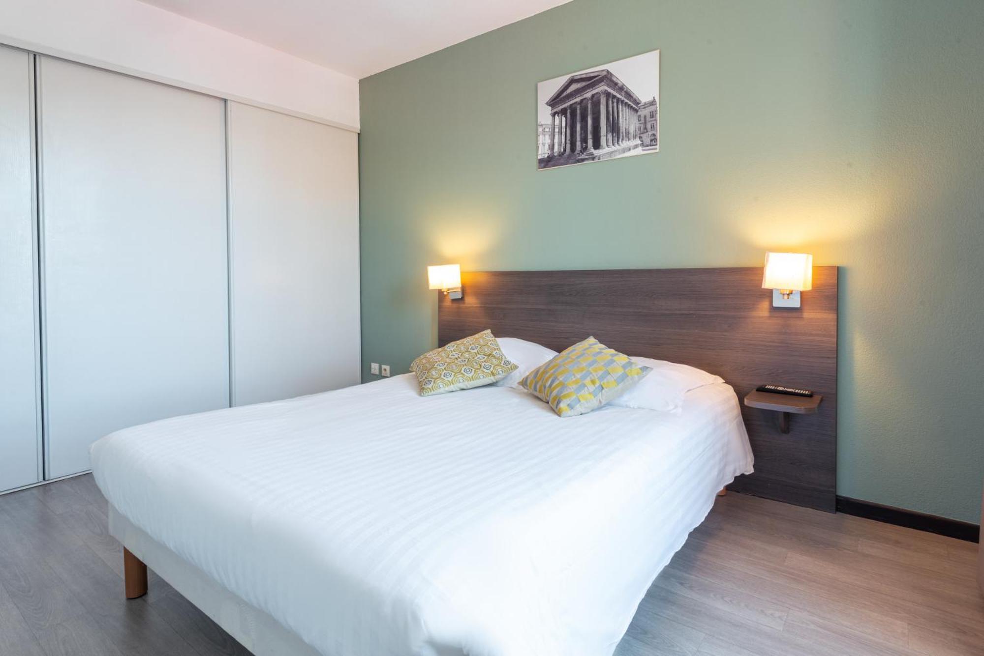 Comfort Aparthotel Nimes Centre Exterior photo